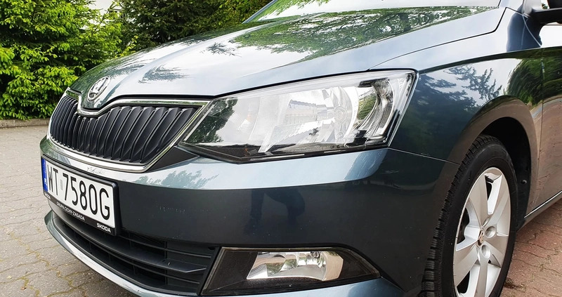 Skoda Fabia cena 37500 przebieg: 139996, rok produkcji 2018 z Warszawa małe 232